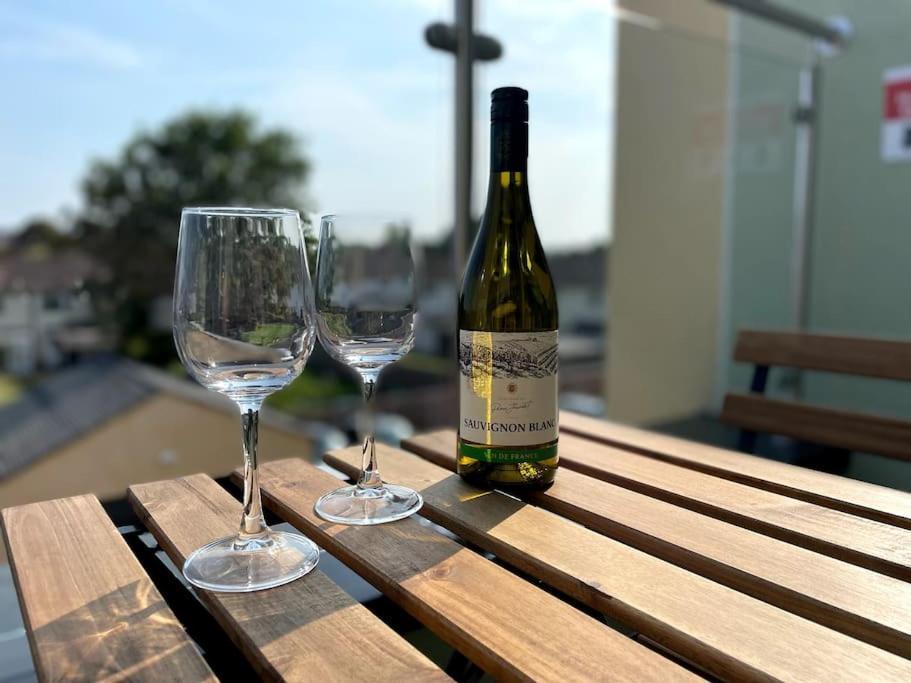 Modern 2-Bed Apartment With Balcony, Close To Oxford City Centre With Free Parking Ngoại thất bức ảnh