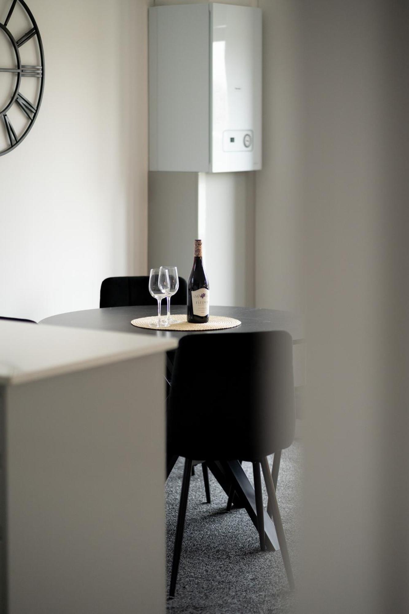 Modern 2-Bed Apartment With Balcony, Close To Oxford City Centre With Free Parking Ngoại thất bức ảnh